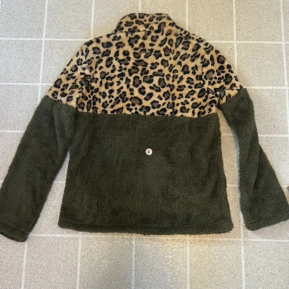 NEW CDM FLEECE - Picture 5 of 5